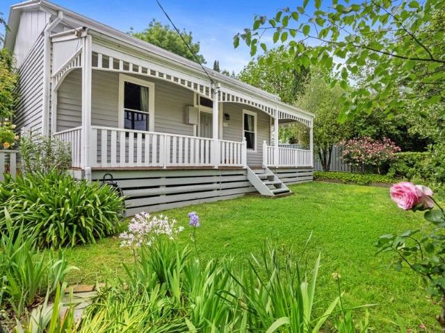 House for sale in Alexandra, Victoria