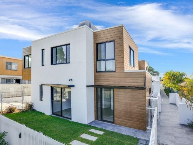 House for sale in Girraween
