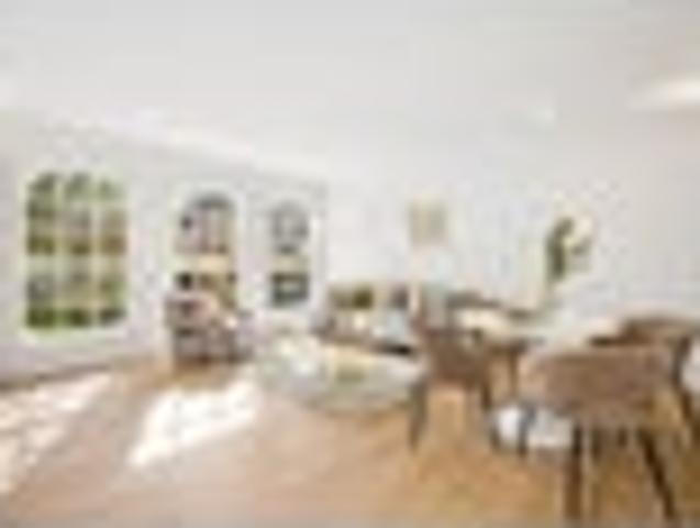Apartment for sale in Balmoral, Oroua County