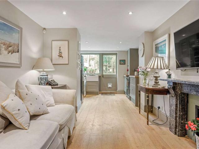 Apartment for rent in Angel, Greater London
