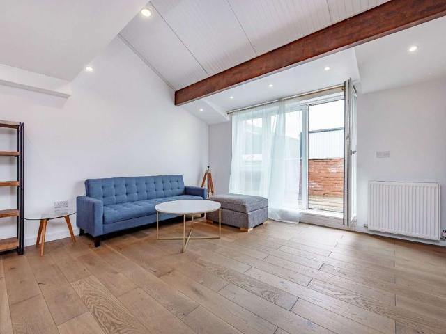 House for rent in Wimbledon Village, Greater London