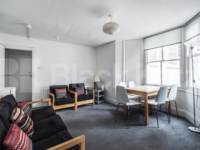 Apartment for rent in Brownswood Park, Greater London