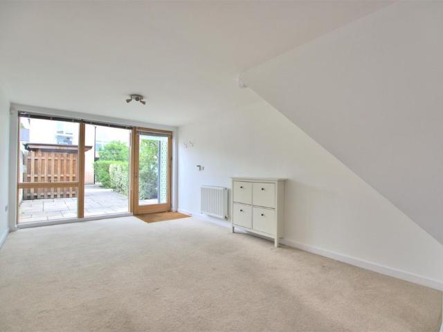 House for rent in Barnwell, Arbury