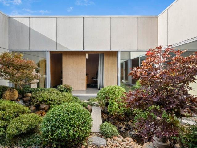 House for sale in Brisbane Grove, New South Wales