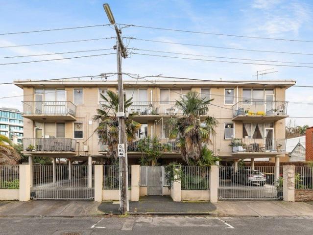 Apartment for sale in St Kilda, Melbourne