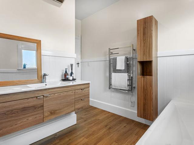 Property for sale in Canterbury