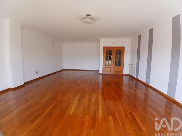 Apartamento venda em Algés, Linda-a-Velha e Cruz Quebrada-Dafundo, Oeiras