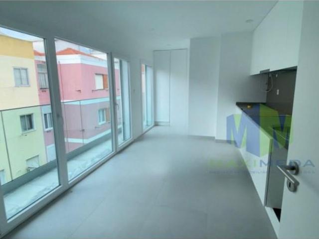 Apartamento venda em Urbanização Serra das Brancas, Amadora