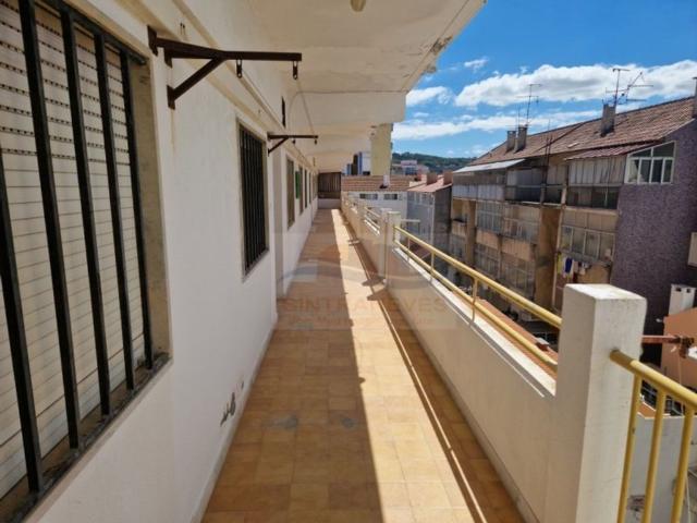 Apartamento venda em Almada, Setúbal