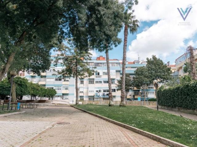 Apartamento venda em Núcleo Urbano Histórico de Algés, Oeiras
