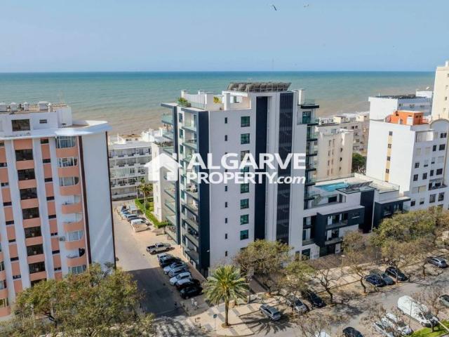Apartamento venda em Quarteira