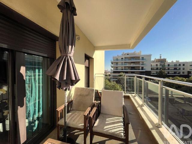 Apartamento venda em Santiago Dos Velhos, Lisboa