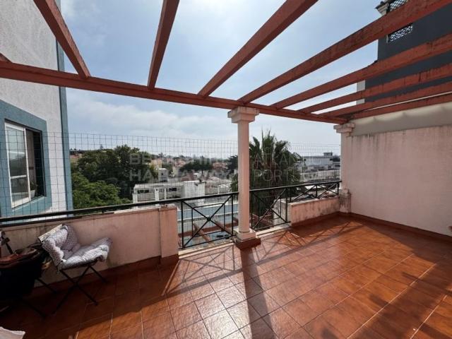 Apartamento venda em Visconde da Luz, Cascais