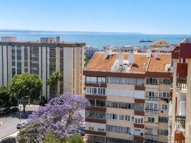 Apartamento venda em Oeiras, Lisboa