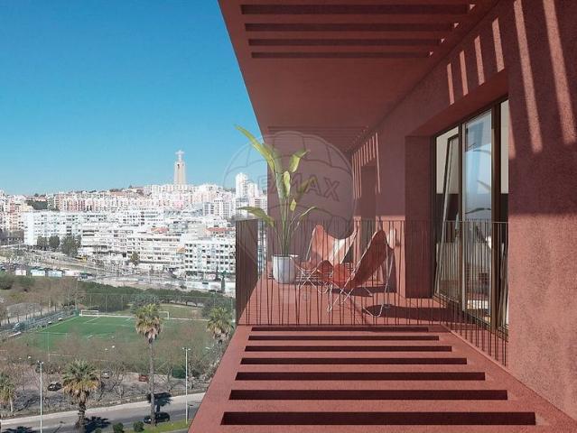 Apartamento venda em Alembrança, Almada