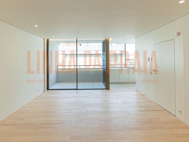 Apartamento venda em Mouteira, Porto