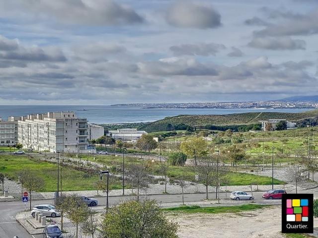 Apartamento venda em Almada, Setúbal