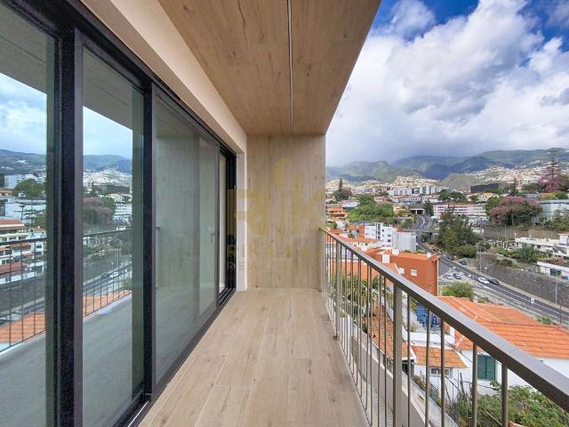 Apartamento venda em São Martinho, Funchal