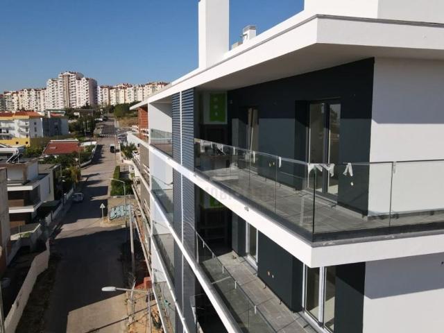 Apartamento venda em Torres da Bela Vista, Santiago Dos Velhos