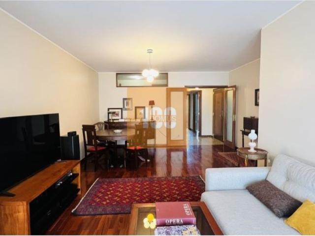 Apartamento venda em Porto