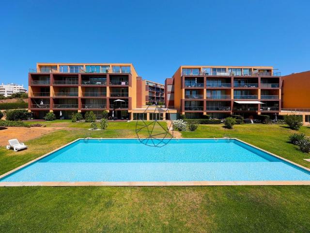 Apartamento venda em Pedra Mourinha e Vale Lagar, Portimão
