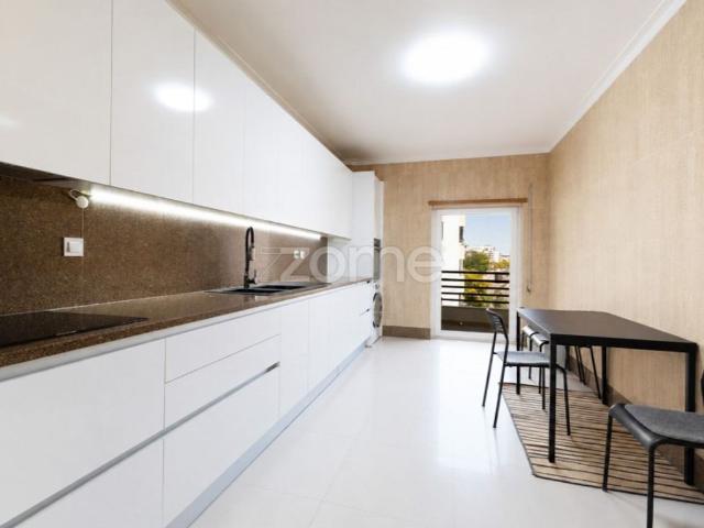 Apartamento venda em Grelhal, Setúbal