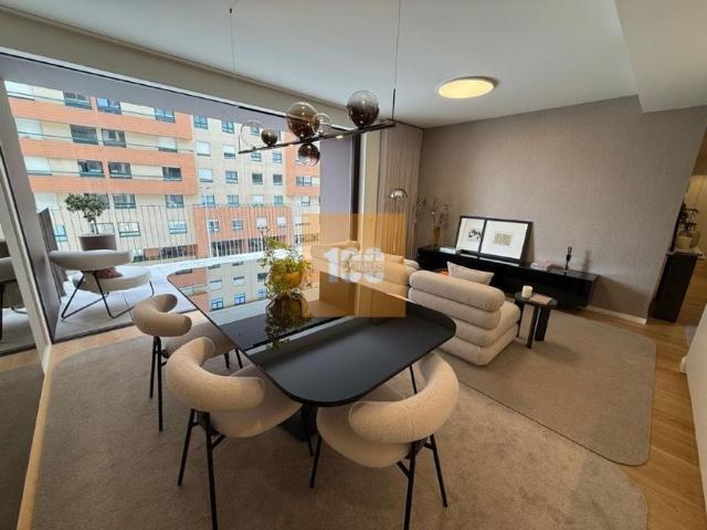 Apartamento venda em Devesas, Vila Nova De Gaia