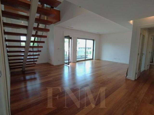 Apartamento venda em Bairro de São Miguel, Lisboa