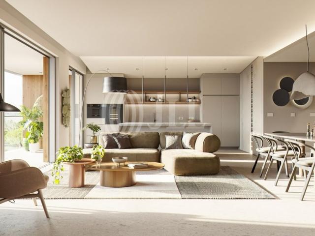 Apartamento venda em Quarteira, Loulé