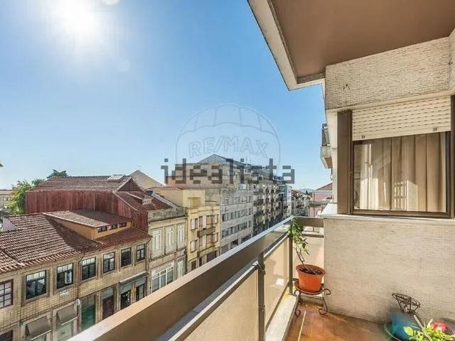 Apartamento venda em Lima, Porto