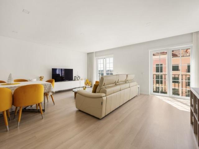 Apartamento venda em Damaia, Amadora