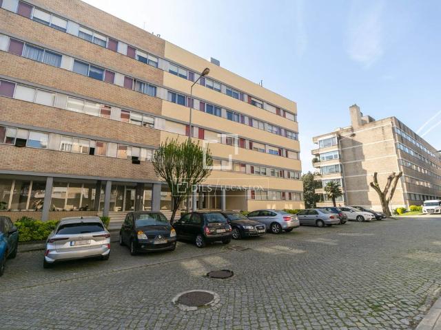 Apartamento venda em Porto