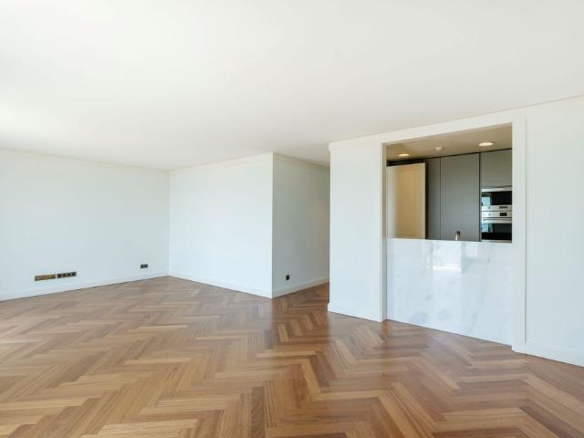 Apartamento venda em Misericórdia, Lisboa