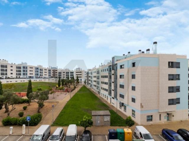 Apartamento venda em Santiago Dos Velhos, Lisboa