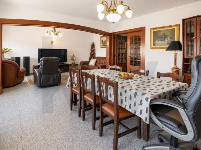 Apartamento venda em Encosta do Sol, Amadora