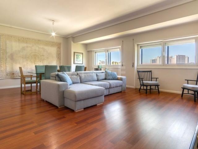 Apartamento venda em Porto, Lordelo Do Ouro