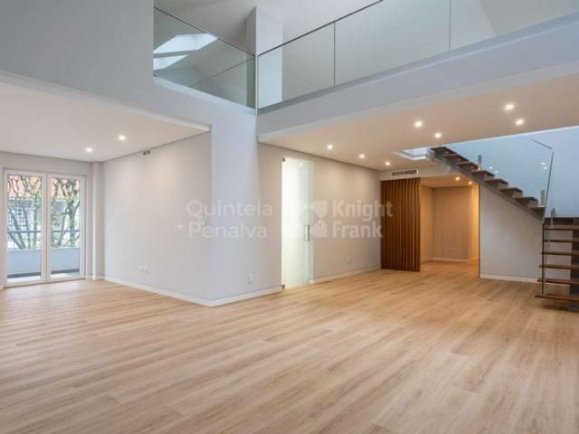 Apartamento venda em Carcavelos, Cascais