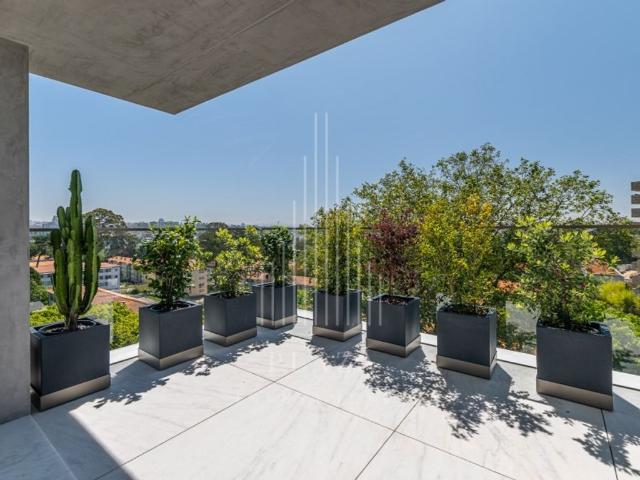 Apartamento venda em Porto, Lordelo Do Ouro