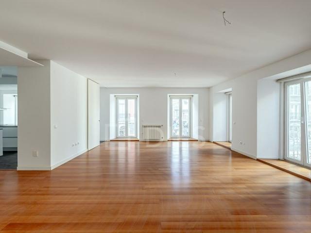 Apartamento venda em Lapa, Lisboa