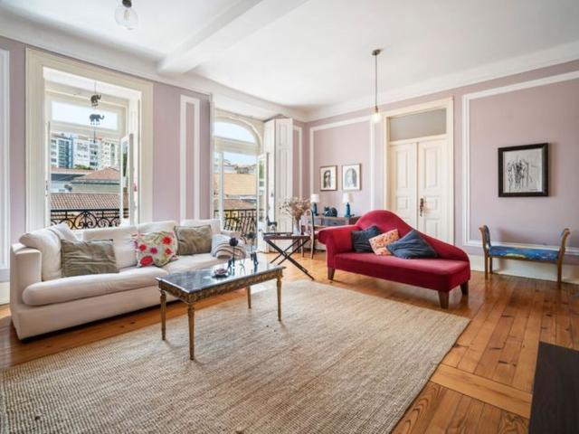 Apartamento venda em Coração de Jesus, Lisboa