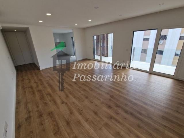 Apartamento venda em Amora, Seixal