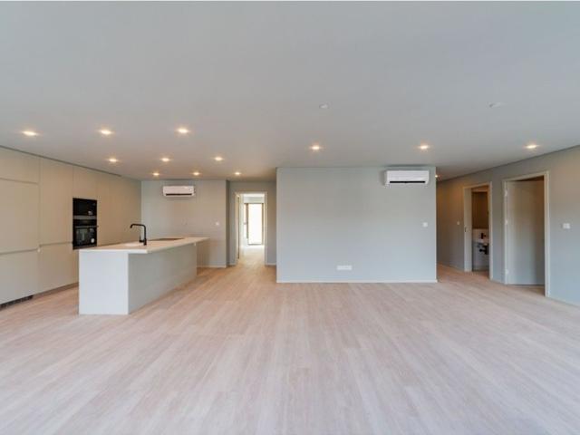 Apartamento venda em Santo António, Lisboa