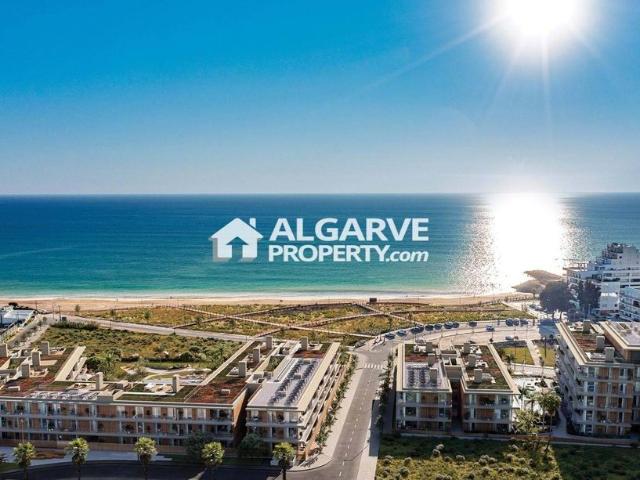 Apartamento venda em Quarteira