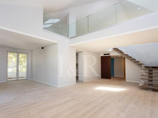 Apartamento venda em Carcavelos, Cascais