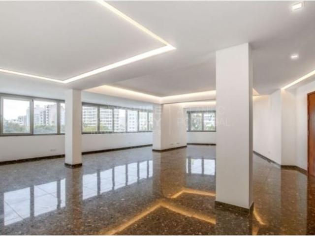 Apartamento venda em Avenidas Novas, Lisboa