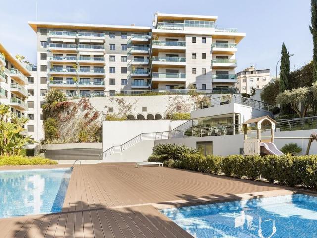 Apartamento venda em Estrela, Lisboa
