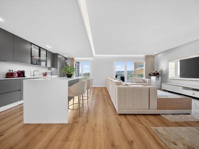 Apartamento venda em Santiago Dos Velhos, Lisboa