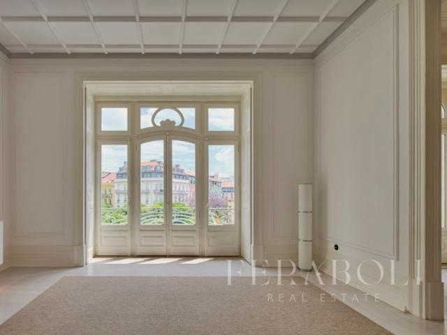 Apartamento venda em Santo António, Lisboa