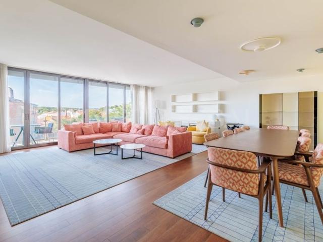 Apartamento venda em Núcleo Urbano Histórico de Oeiras, Oeiras