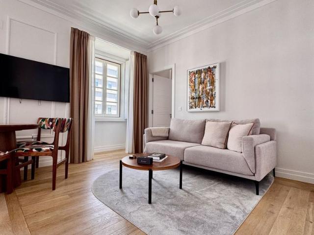 Apartamento venda em São Sebastião da Pedreira, Lisboa